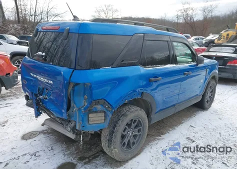 2022 Ford Bronco Sport Big Bend z USA, uszkodzony, nr VIN 3FMCR9B62NRD27057